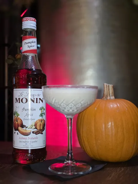 Seizoenscocktail met pumpkin spice bij ANNO
